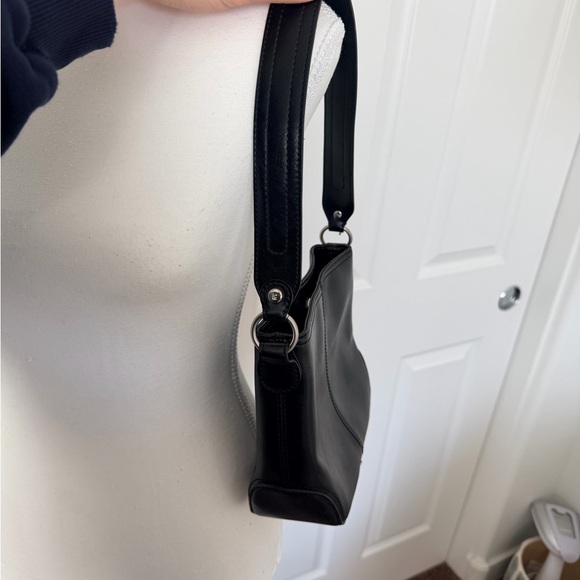 Vintage Liz Claiborne Leather Purse - Picture 2 of 4